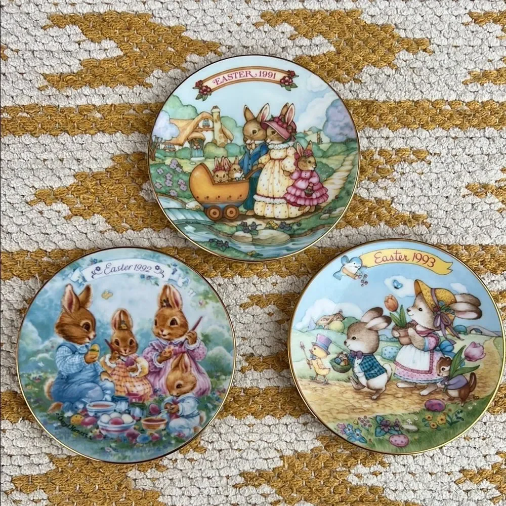 Avon Easter Collectible Plates Set 1991 1992 1993 Bunny Porcelain 22K Gold Trim